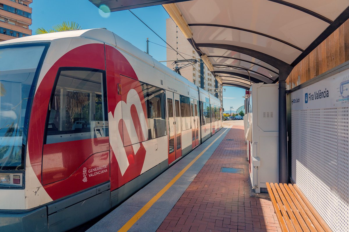 metrovalencia's tweet image. ➕🚊📢 Servei especial de #Metrovalencia per a acudir a @Feria_Valencia!

🗓️ 8 i 9 de juny #Expojoc  
🗓️ 12 de juny #UrbanBeat

⏰ Consulta els horaris en aquest enllaç👉 bit.ly/3Nt7UOP

#Mobilitat #TransportPúblic #Sostenibilitat

ℹ️ bit.ly/3Qg0AYW