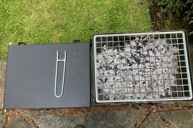 BBQs are not just for Bank Holiday Weekends 
Our Braai is on special offer - Normally £140 now £125
Weighs in at 10kg so is no light weight and is built to last.
Lid forms a useful side table.
After cooking remove cooking grid and it becomes a fire pit
ow.ly/e9BX50Jrkx9