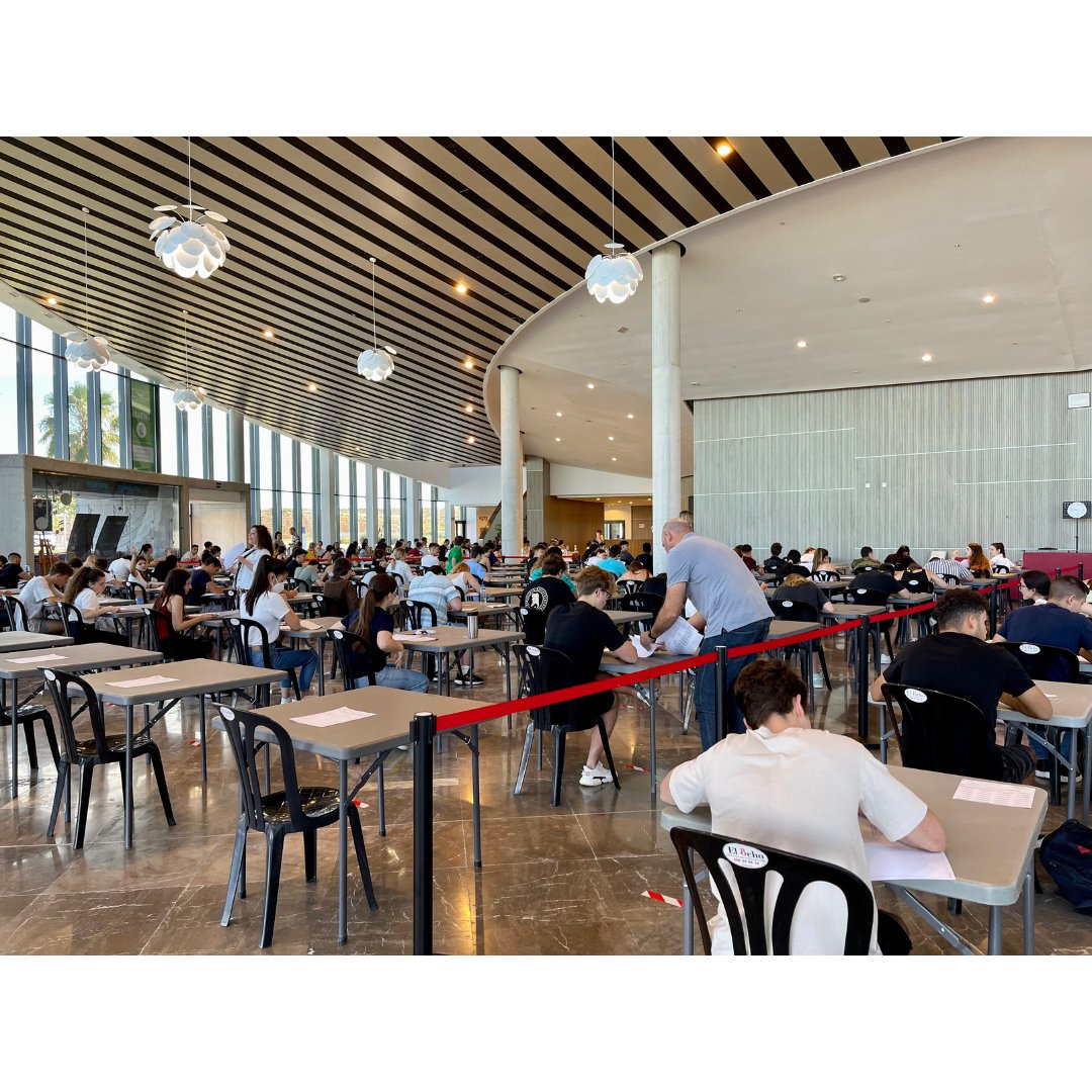 🗓Hoy, martes 7 de junio, damos comienzo a la ¡EBAU en Torrevieja!

¡MUCHA SUERTE A TODOS!🍀👏

#EBAU #torrevieja #selectividad #poryparatorrevieja