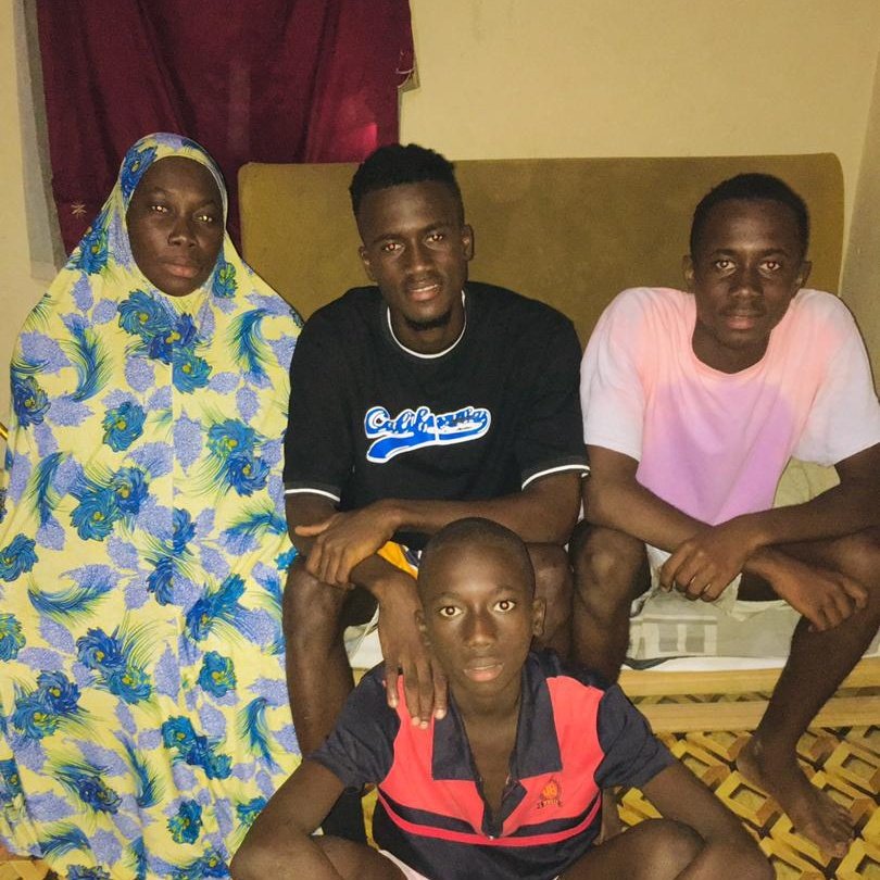 Simeme14's tweet image. #NewProfilePic