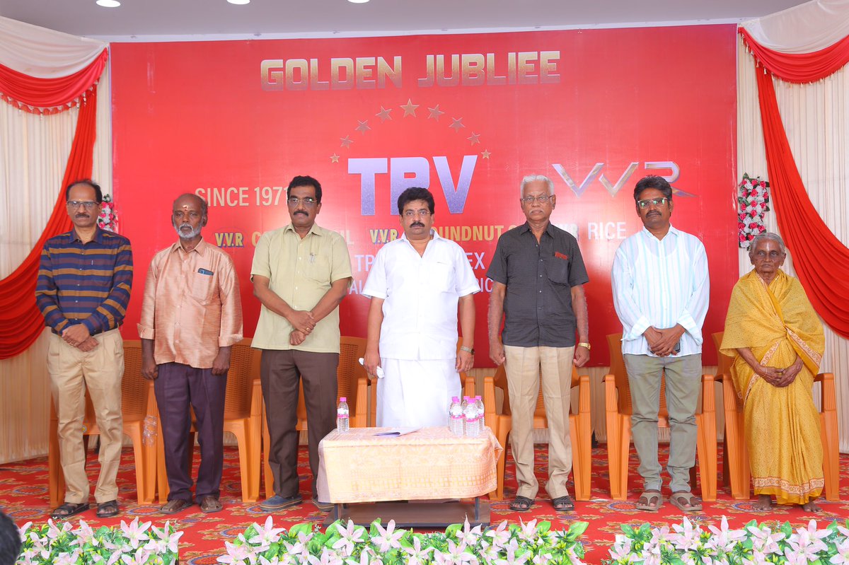 TPVVaikundaraja's tweet photo. #TPV-யின் @VVR_Oil நிறுவனம் 50வது பொன்விழா கண்ட நிறுவனம். இந்த 50 ஆண்டுகளில் எங்களை வாழ வைத்துக் கொண்டிருக்கும் வாடிக்கையாளர்களுக்கும் மற்றும் எங்களுக்காக உழைத்துக் கொண்டிருக்கும் தொழிலாளர்களுக்கும் மனமார்ந்த நன்றியை தெரிவித்துக் கொள்கிறேன் 🙏
#TPVGroup #VVR_Oil #50thAnniversary https://t.co/A94mT0x4HV
