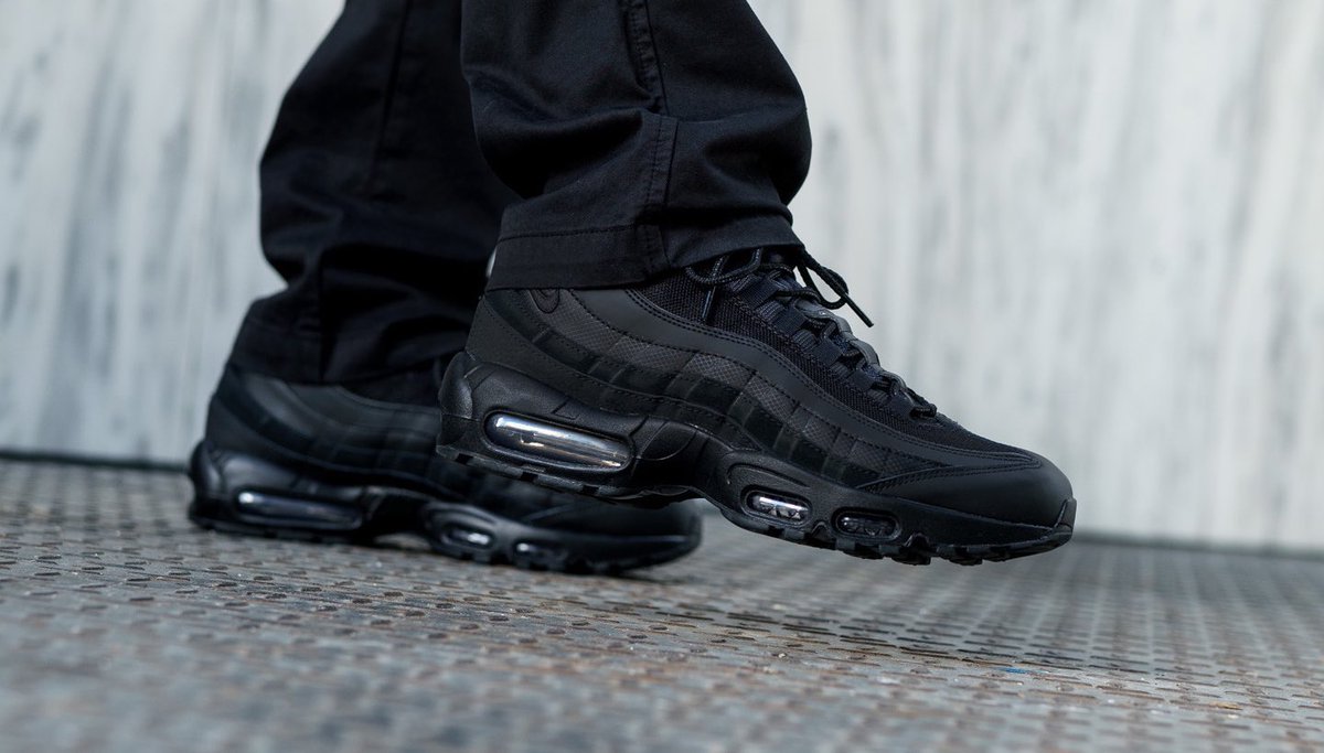 Ad: Get 20% OFF the Essential Nike Air Max 95 ‘Triple Black’🔥

Code “LCTB20” here => tidd.ly/3QhzD7h

UK6-12
(RRP£155)