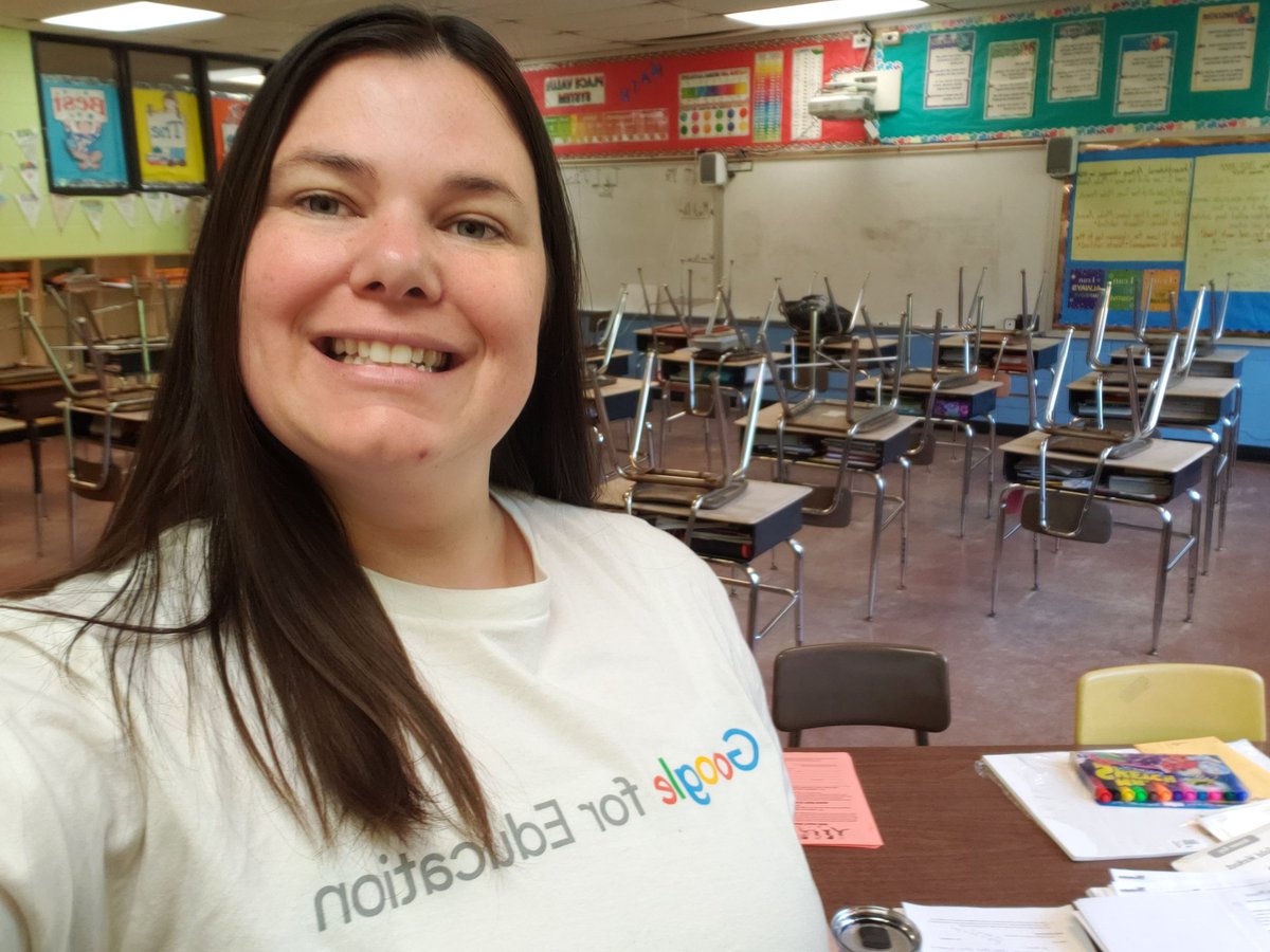 twolfyteaches's tweet photo. My Mohon 5th graders will be having a watch party of #TheAnywhereSchool at 1pm EST. Let me know if you'll be watching with us 😁🎉 (or if you can't make that time remember still register to watch it later) @GoogleForEdu #MohonProud 
https://t.co/qiDkzH9qEu https://t.co/gWu5eUE08s