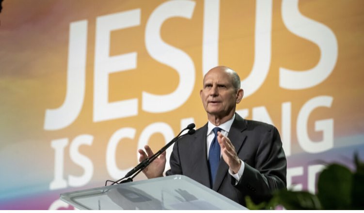 Tomaspr73's tweet photo. ORANDO POR ÉL Y SU FAMILIA. El pastor Ted Wilson @pastor_ted_wilson elegido para un nuevo mandato como presidente mundial de la Iglesia Adventista del Séptimo Día. @iasdsudamerica @nuevotiempored @stanleyarco #sessiongc https://t.co/nBT9rxhcx1