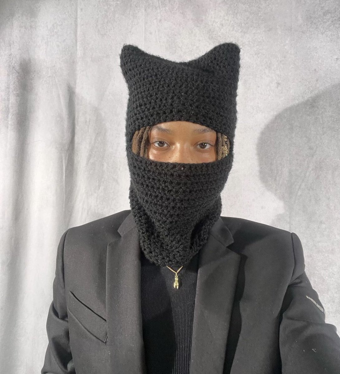 RDV ce samedi 11/06 - 📍La Marbrerie 
Métro Mairie de Montreuil 
19h-2h 

Retrouve SYBALACLAVAS pour des hand made balaclavas 

ig : sybalaclavas 

Il reste quelques places : 
lamarbrerie.fr/u-percut-festi…