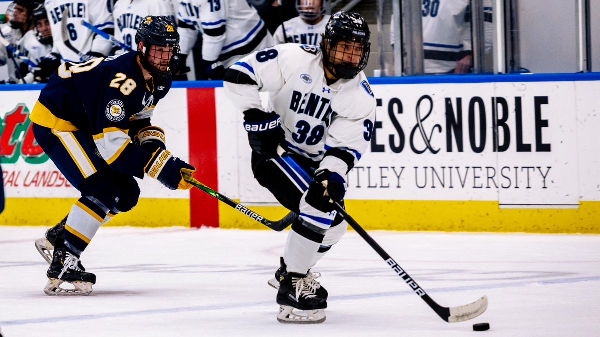 Congrats to Phil Knies, who has signed with Slovakian club HK Nitra.

Phil played his graduate year at Bentley this past season after transferring from Miami.

Best of luck!

hockeynitra.com/?q=clanok%2Fdo…