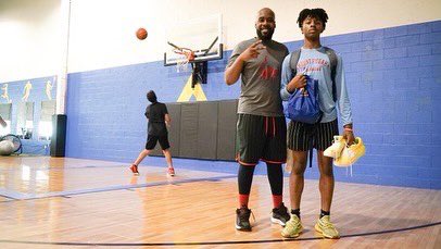 3Pathletics's tweet photo. Big Congratulations to all the Winners at the 1st Shark 3 point competition! Appreciate all that came out and showed support! CHASE TUCKER came out and DOMINATED the event and took home the Grand Prize!!! @curlyboyc_ #sharklife #3ball #sharkcompetition #competetoeat https://t.co/aF6Fp11J29