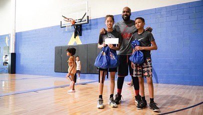 3Pathletics's tweet photo. Big Congratulations to all the Winners at the 1st Shark 3 point competition! Appreciate all that came out and showed support! CHASE TUCKER came out and DOMINATED the event and took home the Grand Prize!!! @curlyboyc_ #sharklife #3ball #sharkcompetition #competetoeat https://t.co/aF6Fp11J29