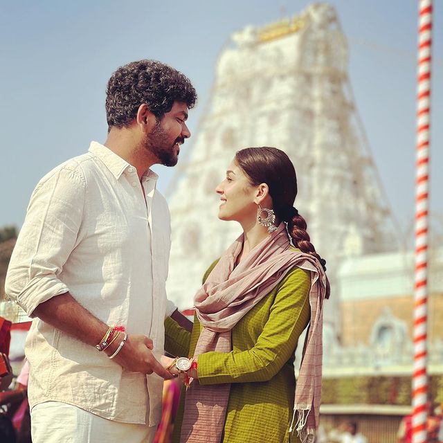 Speaking at a press event, filmmaker-producer #VigneshShivan confirmed that he will be getting married to actor #Nayanthara on June 9. #NayantharaWedding | #NayantharaVigneshShivan Photo Source: Vignesh Shivan's Instagram handle