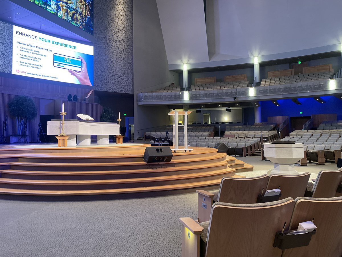 SMSD_Corinth's tweet image. Today is the day!  Arrived, in my seat, and ready to hear the first keynote speaker @mikemattos65 #SMSDPLCInstitute @theSMSD