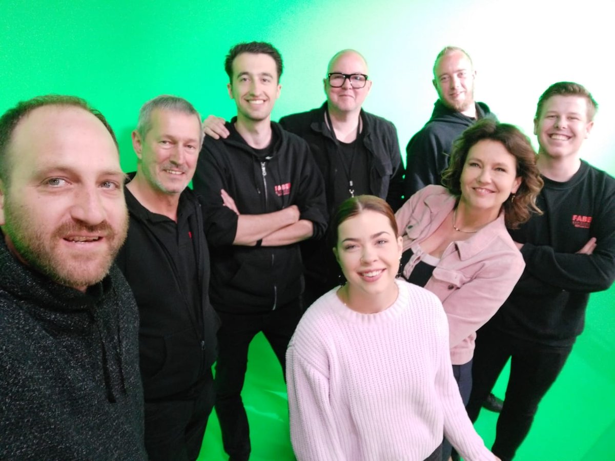 Kimcoppes's tweet photo. Behind the scenes-TV team #myEPA #EPA2022 https://t.co/lOwkaSmLhA