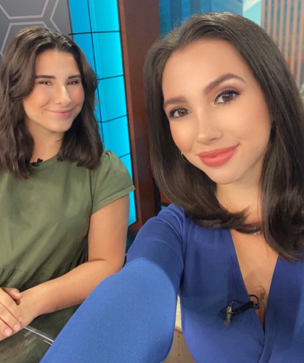 LMargolisNews's tweet photo. Good morning from your morning anchors! Making the most of my last few weeks on the desk before the new morning anchor takes over! 💗 https://t.co/ZP0AzHWPsP