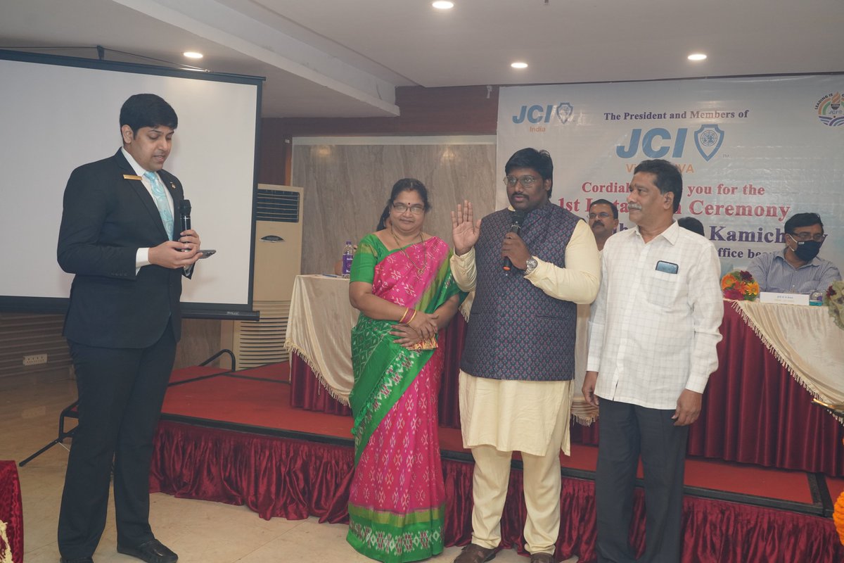 JCIVizagYUVA's tweet photo. Installation of Jc Pramodh Kumar Kamichetty as president of JCI Vizag YUVA
#jci #jcivizagyuva #zoneivjciindia https://t.co/M25uBAqiSf
