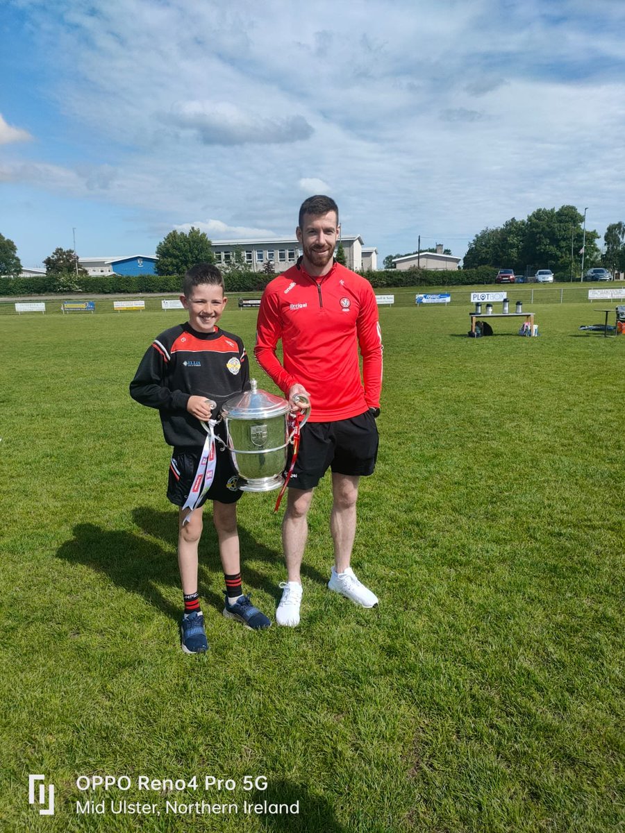 GreenloughGAC's tweet photo. There was a few surprise guests at today's St Mary's primary school sports day 😁😁 The anglo celt was gleaming in the sun 😁😁😁😁😁😁

Head over to facebook for more pics 👍👍👍 https://t.co/FXhO9AfGCD