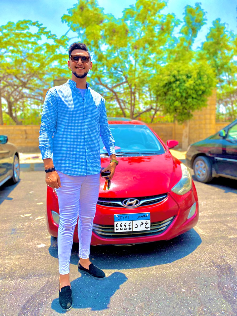EmadSam34050869's tweet photo. لسه شباب ومزاجنا عناب 🍇🧐 https://t.co/5QmEFZDk8L