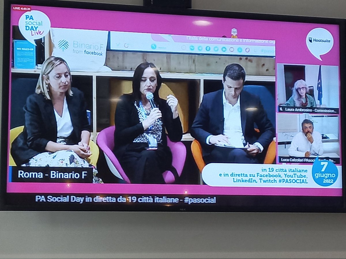 #pasocialday <a href="/juliettegp/">giulia peci 🇪🇺</a> e <a href="/giorgiapp/">giorgiapp</a> di <a href="/istat_it/">Istat</a> "per noi di #istat inclusione significa far arrivare a tutti l'informazione statistica ufficiale"