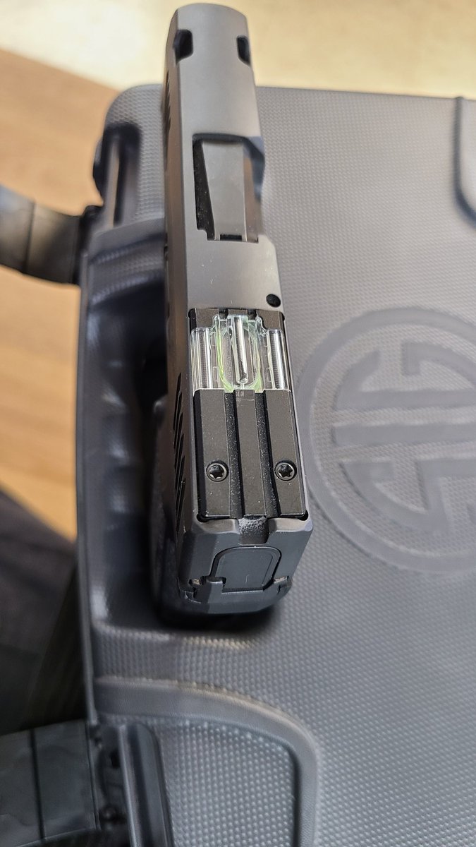 aim_purpose's tweet photo. DEAL!  DEAL!   DEAL!
Sig Sauer P365 SAS
w/ FT Bullseye Sight
[Used- Like New]
$460.00 until 6/10/2022.
#GetArmed #GetAwapin https://t.co/4Yug5PilX7