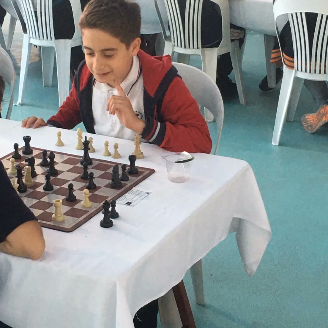 tarhankoleji's tweet image. ♟️BEYOĞLU SATRANÇ TURNUVASI

Beyoğlu İlçe Milli Eğitim Müdürlüğü tarafından ilçe genelinde düzenlenen satranç yarışmasına okulumuzdan 34  öğrenci katılım sağlamıştır. Satrança gönül vermiş tüm öğrencilerimizi tebrik ederiz. 

#tarhankoleji #tarhandabugün #satranç @beyogluilcemem