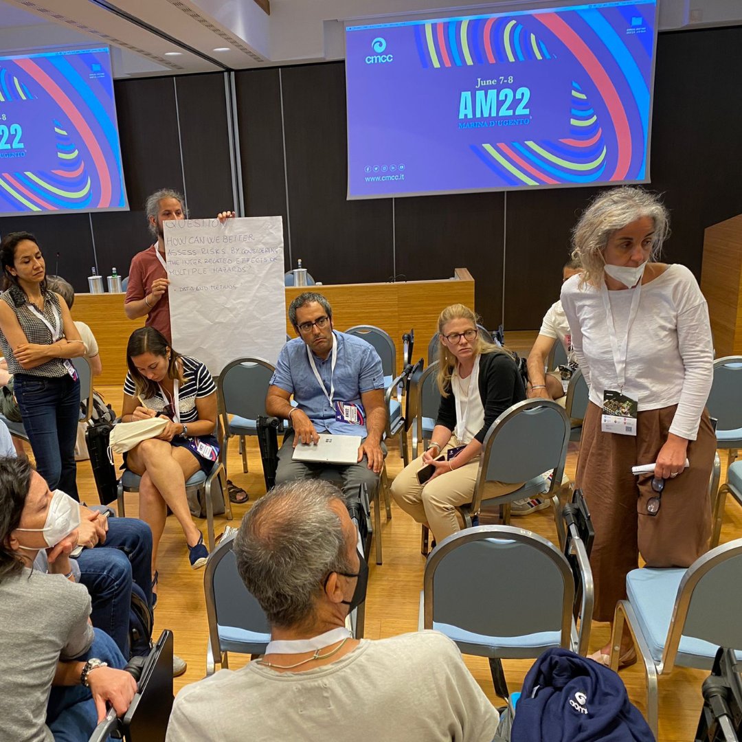 CmccClimate's tweet photo. The CMCC Annual Meeting goes on with the #breakoutsessions.
The groups at work ⬇️👥
#CMCC #AnnualMeeting2022 #WeAreCMCC #breakoutgroups https://t.co/HDYxq18pZi