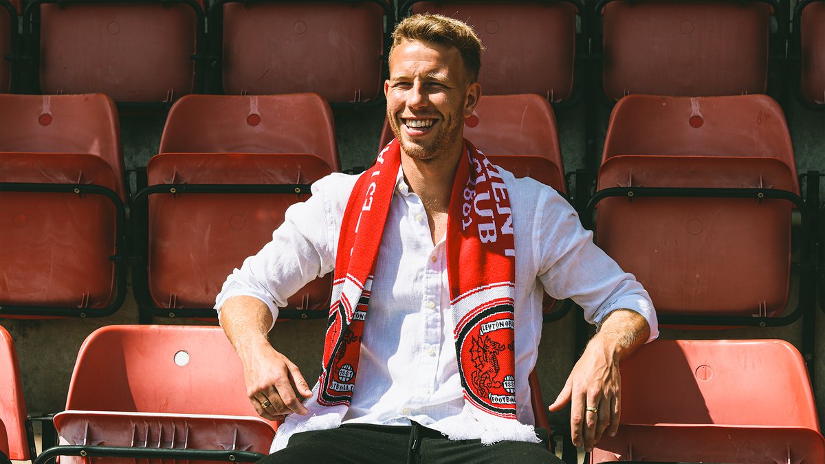 leytonorientfc's tweet image. 🔐 Two more for Thommo!

#LOFC #OneOrient