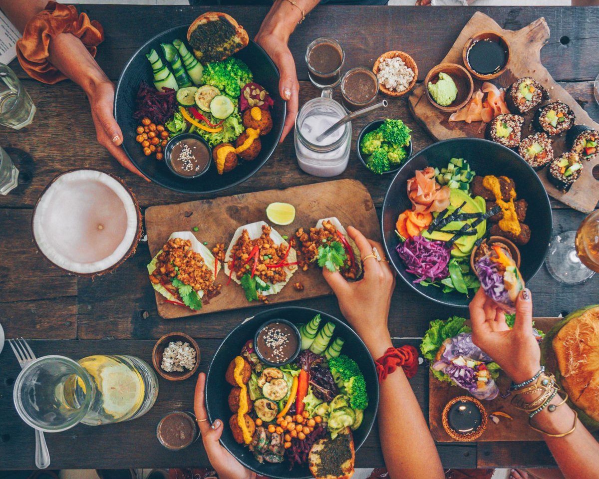 Kofi_Smiles's tweet image. #EarlyQuestionClub 

Today is all about perseverance.

So when the going gets tough, what gets you going?

Me: #Comics #CookingWithFriends #CookingWithFamily #Anime #Manga #Exercise