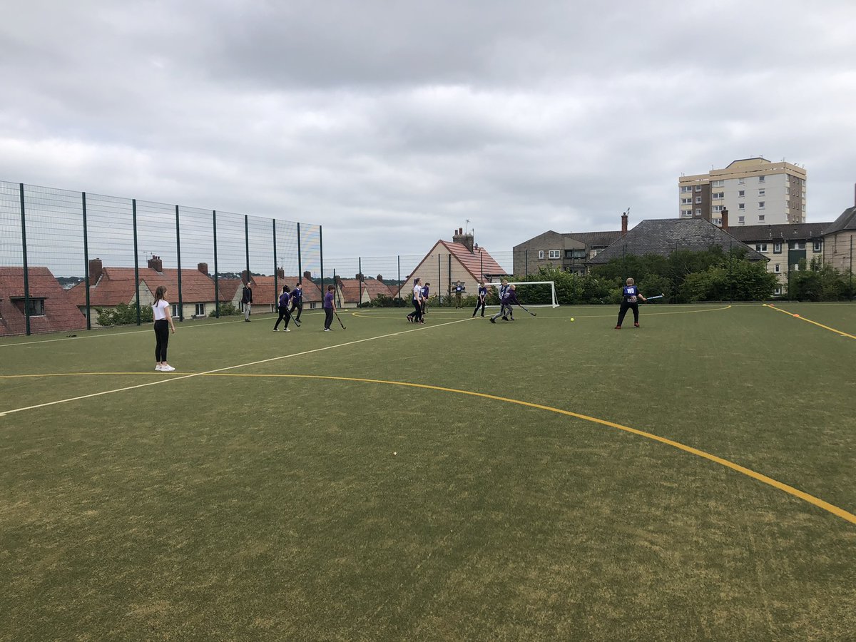 miss_mudge_hb's tweet photo. Brilliant morning at @ManorParkSch for the #hockeyfestival . Thank you for having us we had a great time and grew in confidence as the matches went on. #hamishesheroes @ScottishHockey https://t.co/660qjLVi45