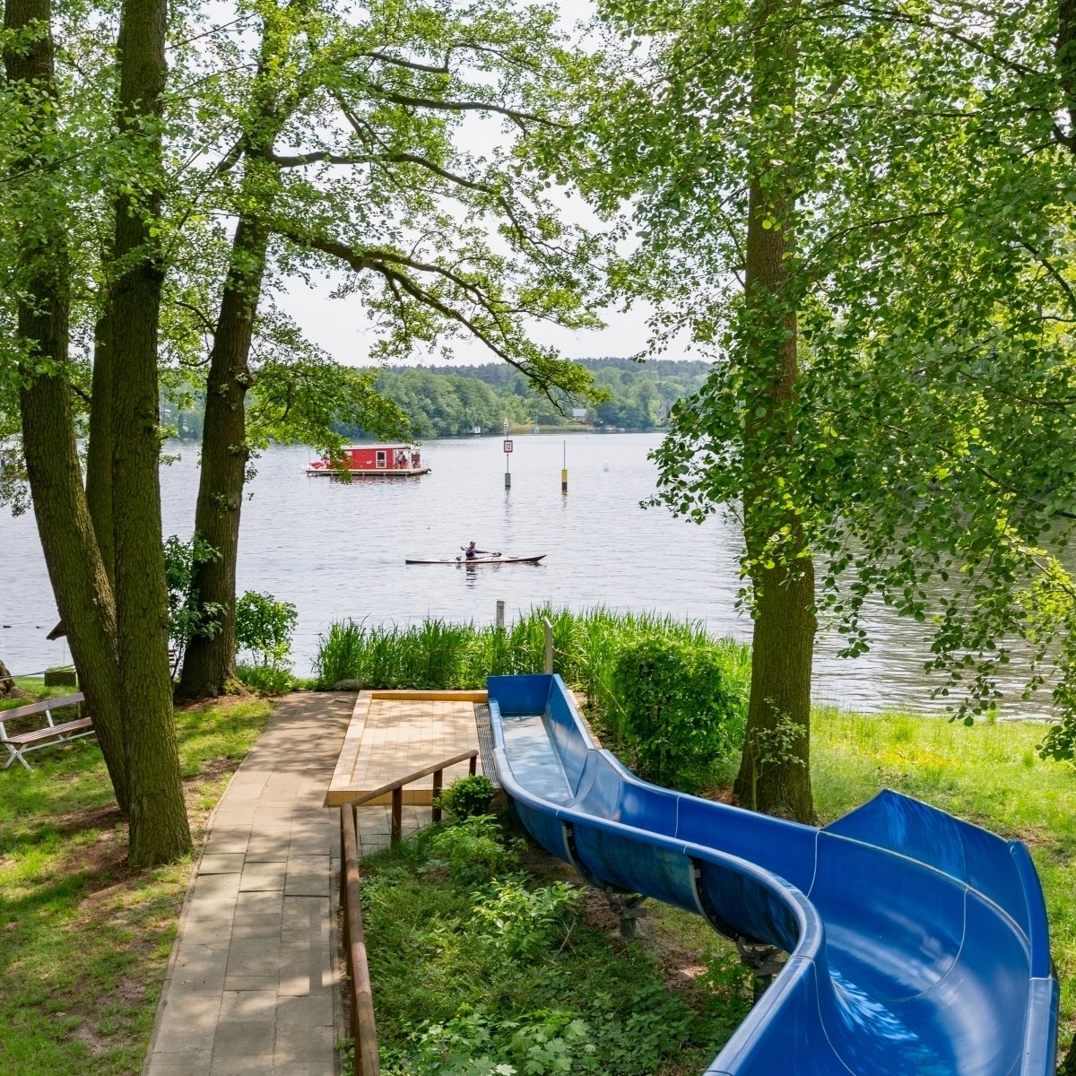 🫧 Badespaß in Brandenburg 🫧

Eine Übersicht mit Strand- und Freibädern gibt es hier 👉 https://t.co/5sZzjZale9

#nachbrandenburg https://t.co/9ZI79EpeTk