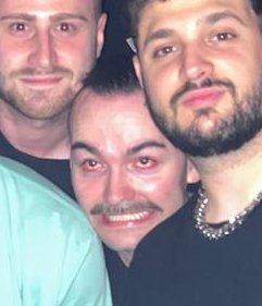 Roxoderio's tweet photo. Cuando el xokas va a "ligar" a una discoteca pero todas las chicas están sobrias. https://t.co/r3aZxnZCrb
