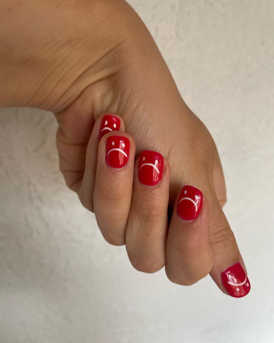 My SIL Sarah Jackson is the coolest person I know..  Her debut novel “A Bit Much” is released today!! Cookies and nails to celebrate. Toronto buds hear her on <a href="/CBCHereandNow/">CBC Here and Now</a> at 4:50 🥰