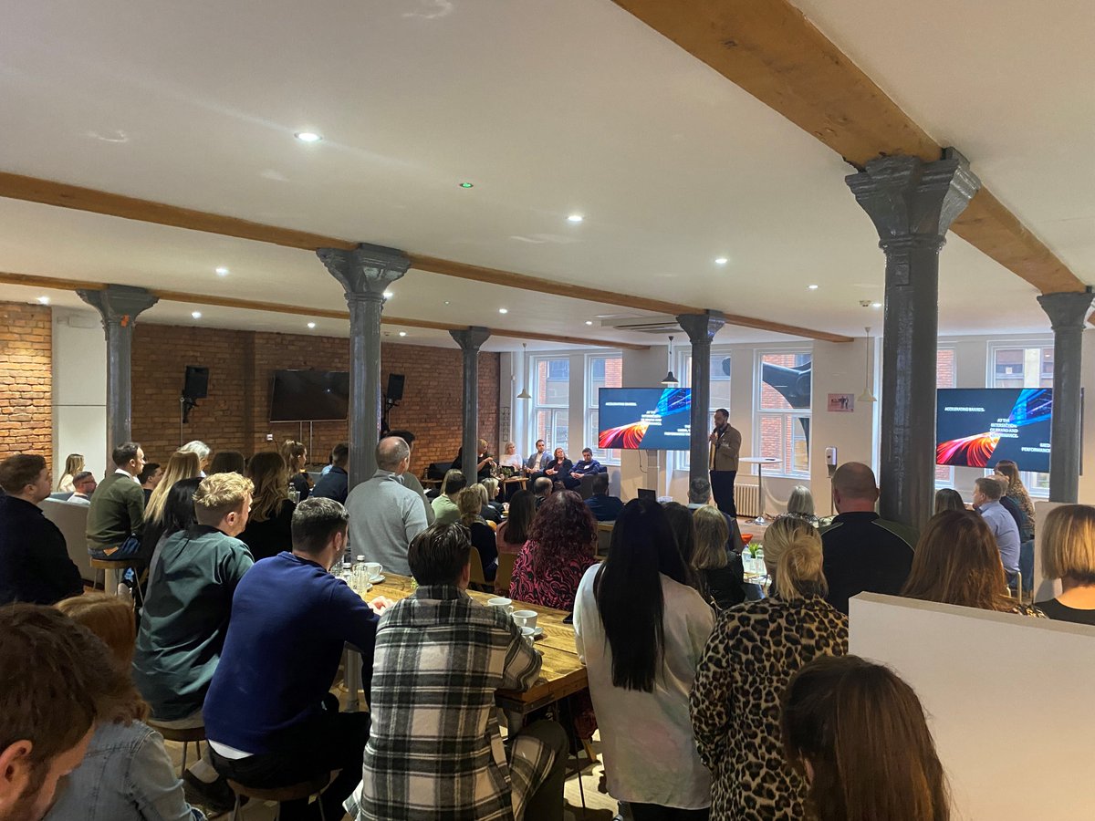 dentsuUK's tweet photo. James Bailey, CEO at @iprospectuk &amp; the Manchester team, hosted a fantastic event with local media partners as they shared their plans for 2022 as we ‘#AccelerateTogether’ &amp; collaborate to create great work for our clients this year and beyond.

#RadicalCollaboration https://t.co/Aoom0bY94A