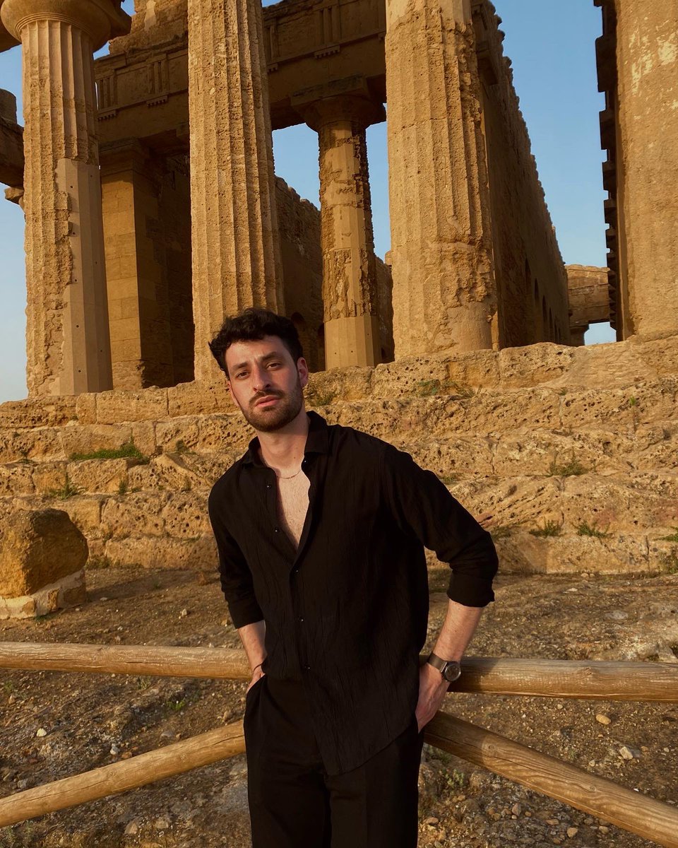 Davideeh_'s tweet photo. in Sicily https://t.co/ybtFDUsosR