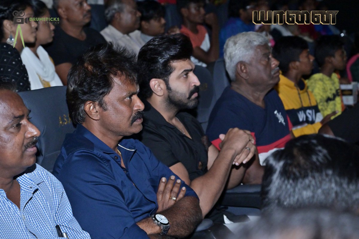 DrumsticksProd's tweet photo. #Yaanai 🐘 promotions @SBKTalkies, Tuticorin 

Our dir #DirectorHARI &amp; our hero @arunvijayno1 are spotted with fans 

#YaanaiFromJune17 

 @priya_Bshankar  @gvprakash @thondankani @ZEE5Tamil @ZeeTamil @KKRCinemas @ertviji @Ammu_Abhirami https://t.co/7VlLbvX3Rd