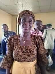 IpobBramleyUnit's tweet photo. We demand immediate release of Mrs. Ukamaka Ejezie, Onyendu’s 80-year old adopted mother, who is still in the captivity of the DSS, is down with severe heart infection and could barely breathe.
#FreeMamaBiafra @SABCNews @amnesty @AmnestySAfrica @eNCA @MYANC @EFFSouthAfrica https://t.co/vGw4lq95BX
