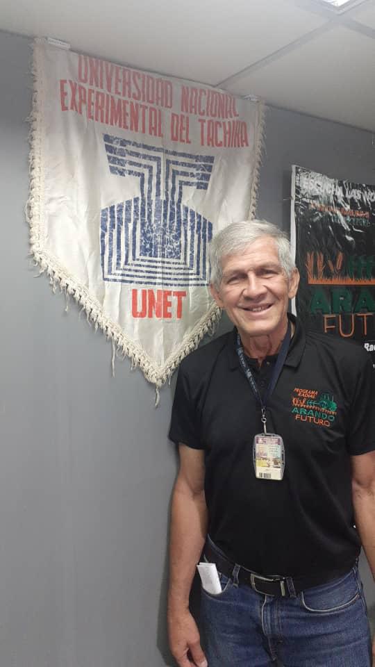 ECOSDELTORBES's tweet image. Ha fallecido el ing. Alfredo Padilla. Gran amigo de las emisoras del Grupo Radial González Lovera. Paz a su alma.