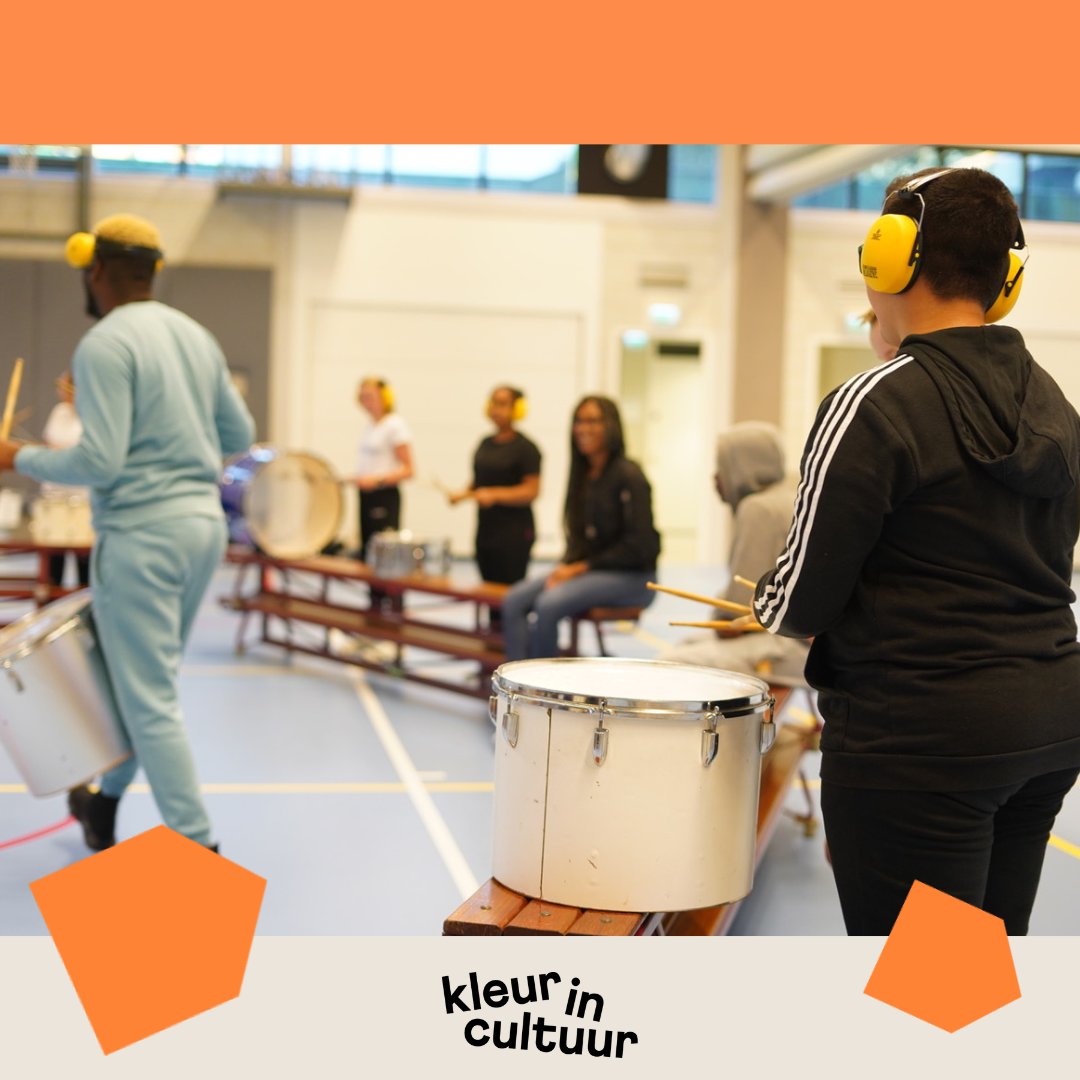 Make some noise voor de #BAZEN van de stad! Op 2 en 3 juli zullen Almeerse kinderen als brassband laten horen wat zij zouden doen als ze de baas van Almere zouden zijn!
Benieuwd hoe hun plannen klinken? Tickets via bit.ly/3MjWN9K