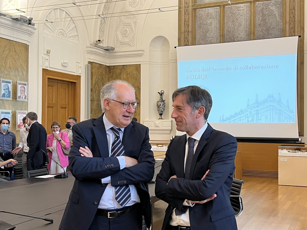 fabri_sala's tweet photo. Entro i prossimi tre anni miriamo ad essere la prima regione in Europa nel campo della #cybersecurity! Con @polimi , @Esercito , #AriaSpa e @intesasanpaolo firmato l’Accordo per dotare Milano, prima città al mondo, di una rete ultrasicura di comunicazione quantistica. https://t.co/FKqmNmfT9l
