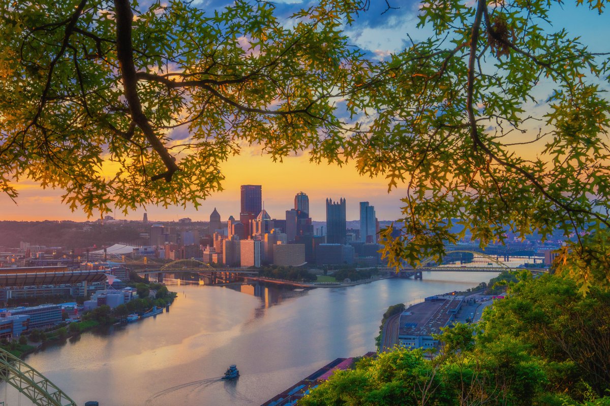DaveDiCello's tweet photo. Last one from yesterday morning's sunrise in #Pittsburgh. this time with the city framed a little differently. Ended up having to hold the camera a good five feet over my head to the composition that I wanted, but it worked out nice. Even caught a little towboat as well. https://t.co/tdmOiWlfHg