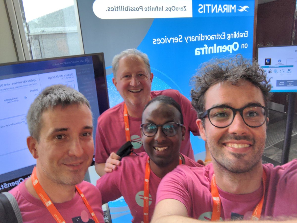 foexle's tweet photo. Whoop whoop the current booth team 😎 #mirantis #openinfrasummit https://t.co/uwzG1IE7Fa