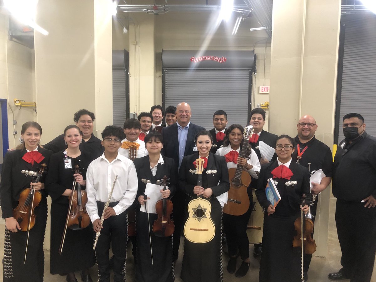 Mariachi on a Tuesday morning! What a way to kick off the RRR Conference! No worries, I’m not singing!