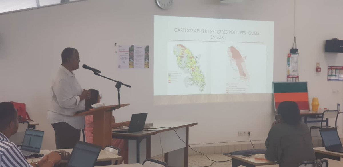 Retour sur la session de formation pour les personnels de l’<a href="/acmartinique/">Académie de Martinique</a> sur la problématique du #chlordecone avec Bruno MAGALLON-GRAINEAU Prof. de Chaire Supérieure Géographie/BOCHAREL Luc conseiller agronomie <a href="/IrepsMartinique/">PROMOTION SANTÉ MARTINIQUE</a> <a href="/ArsMartinique/">@ARS_Martinique</a> <a href="/GODARDFLORENCE2/">GODARD FLORENCE</a> #semchlordecone