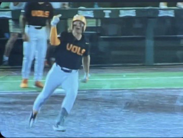 butchbaccala's tweet image. Just not the right message. You guys are kicking everyone’s ass between the lines. Putting a huge bullseye on your back. Passion and emotion are great, this is way over the top. Come on Tony Lead, control be the example of your outstanding team