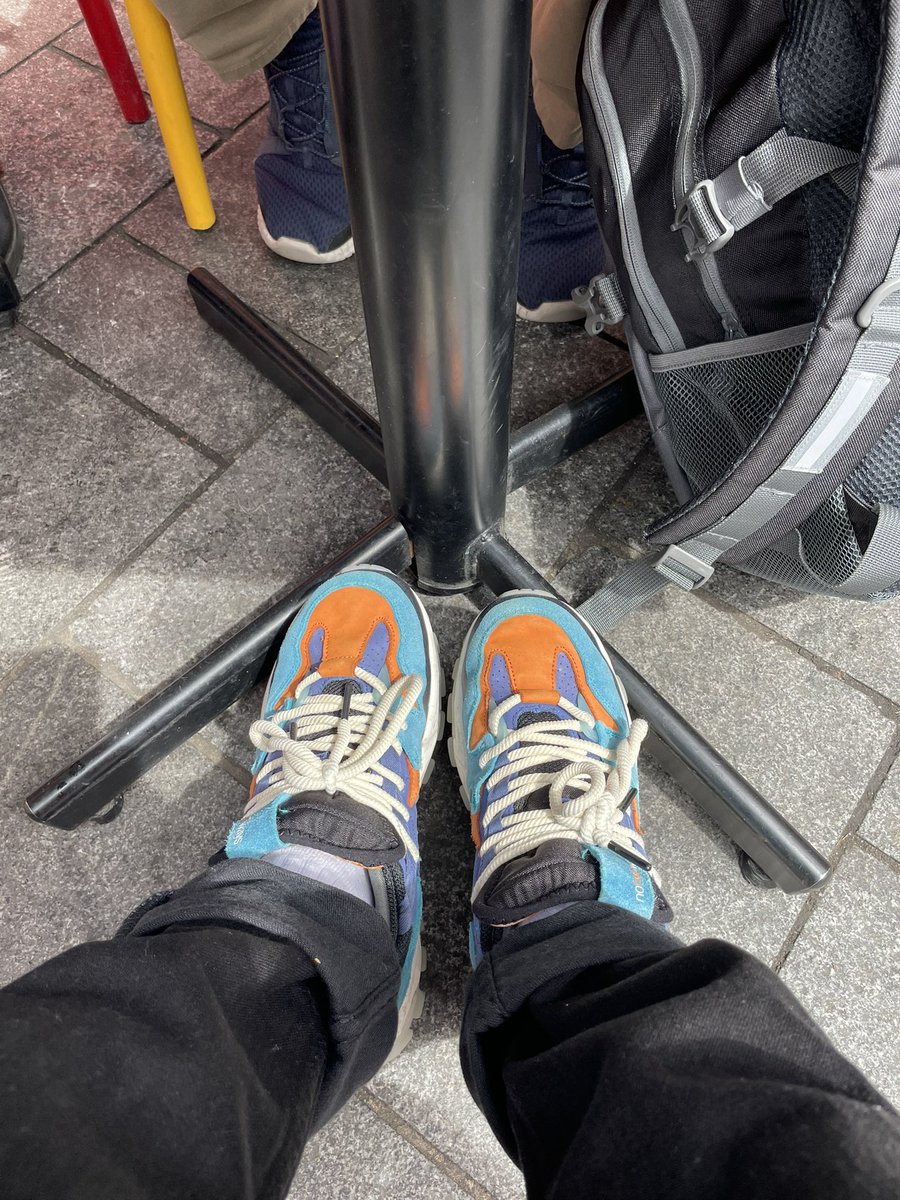 fraserwright949's tweet photo. Just been complimented on my shoes in Leicester Square @Callux #notwoways #ntw #callux https://t.co/tYbxwHoOos