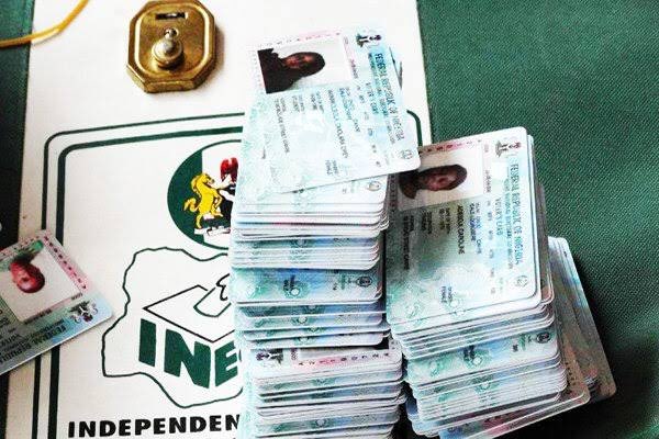 iam_ashagzy's tweet photo. Unpopular Opinion
I’m not a prophet of doom oh, but if una like make una update Jesus with red font 6 million times and y’all don’t get your PVC and vote for a better country, things will still remain the same.
#Jesusisgoingon #OwoChurchMassacre #OwoIsBleeding https://t.co/KwwNI17WBR