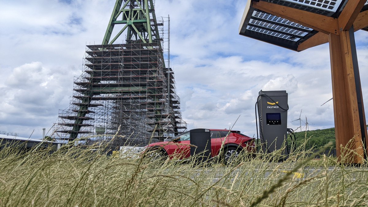 Dinslaken <a href="/Fastned/">Fastned</a>