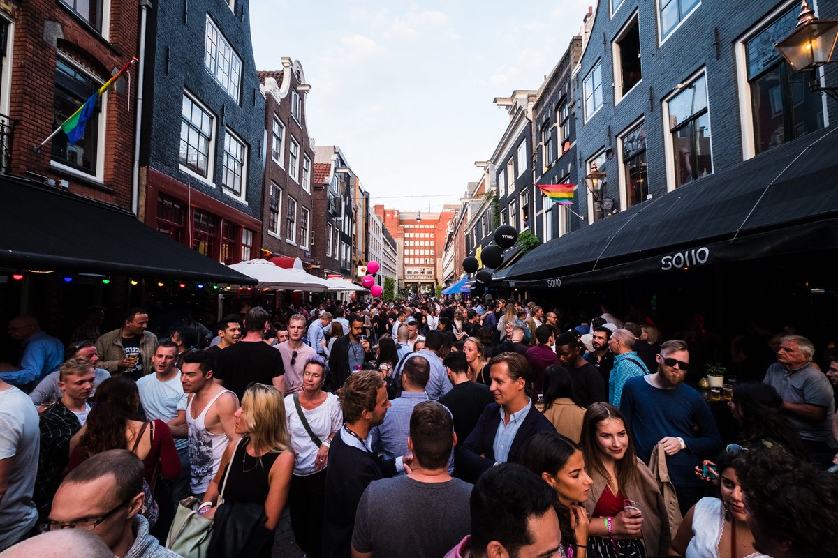 You seem like the person who wants to kick off their #TNWConference with a bang 🍾 

Join us Wednesday, June 15, for our official TNW x <a href="/Ticketswap/">TicketSwap</a> opening party in Amsterdam, for beers, bitterballen and a little business. Open to everybody! 
tnw.to/XMs17