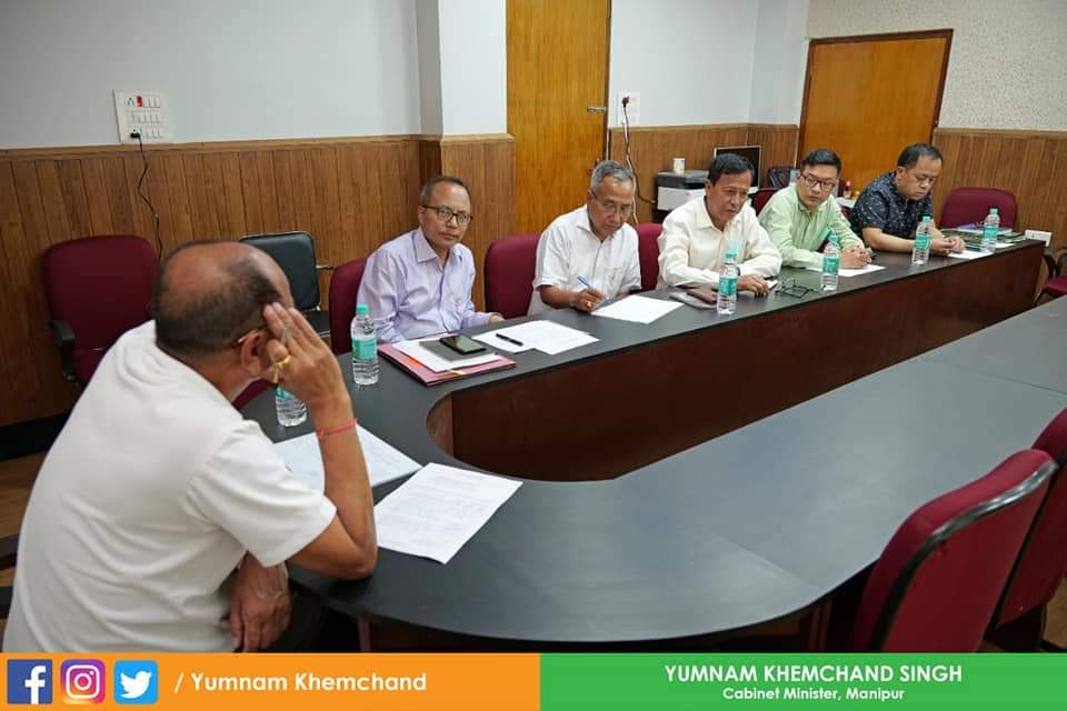 YKhemchandSingh's tweet photo. Hold an important meeting with officials of #MAHUD today relating to the agenda of reviewing the urgent works taken up.I have seen notable improvement and trust that higher efficiency is the watchword . https://t.co/dyOZWQYERm