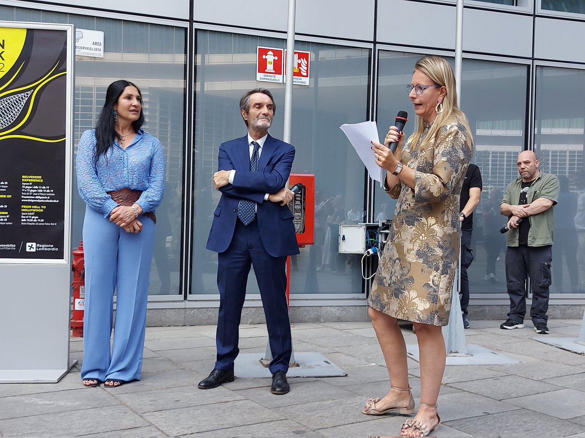 Meeting Netherlands-Lombardy with <a href="/AttilioFontains/">Attilio Fontana</a>, <a href="/LaraMagoni/">Lara Magoni</a> and <a href="/BaakMascha/">Mascha Baak</a>, for the inauguration of The Social Side of Design, with <a href="/wisse_design/">Wisse Design</a> and others. #isoladesigndistrict