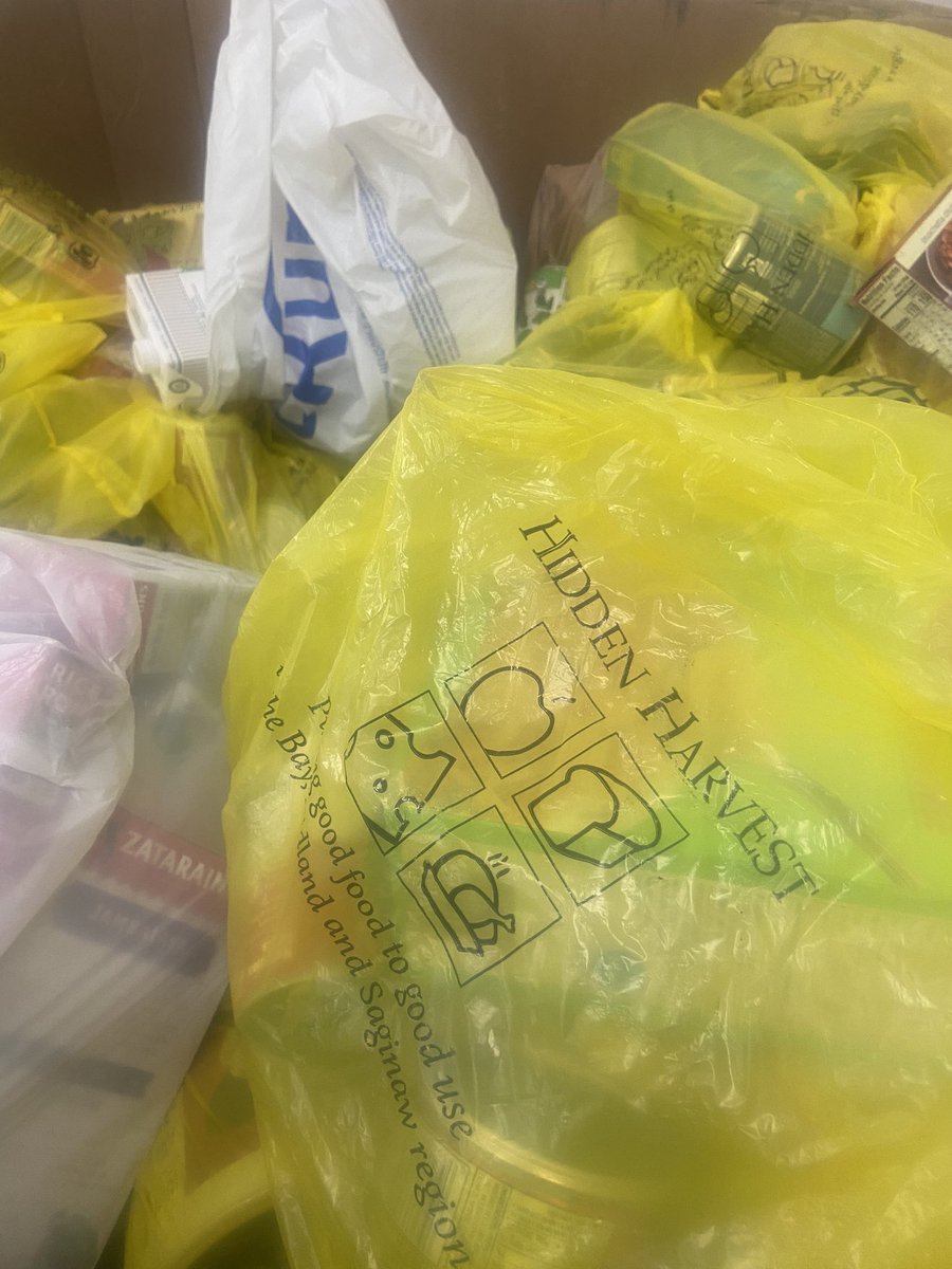 Mission accomplished!  All the food from the <a href="/StampOutHunger/">Stamp Out Hunger®</a> food drive has been distributed. Thank you to all who placed food donations in their mailbox.