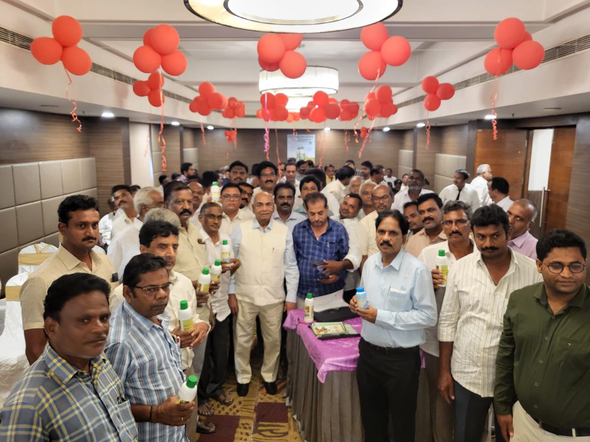 drusawasthi's tweet photo. It was great to meet the retailers &amp; cooperators in Tirupati. They shared their experiences of #IFFCONanoUrea with me and  #IFFCO team. https://t.co/D9bM1xTDvj