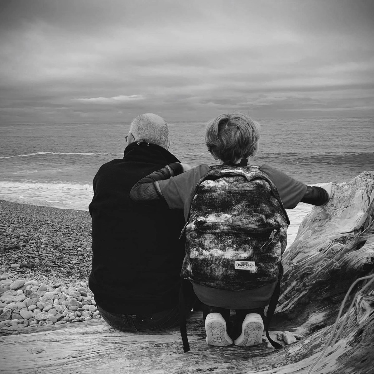 Caring isn't always so black & white.
At Restitute we support what we call the 'forgotten carers'. The families & loved ones of victims of serious sexual & violent crimes. #NationalCarersWeek 6-12 June #visible #valued #supported #RT
@TimSPCC @SuffolkCF @TNLComFund @labourlewis